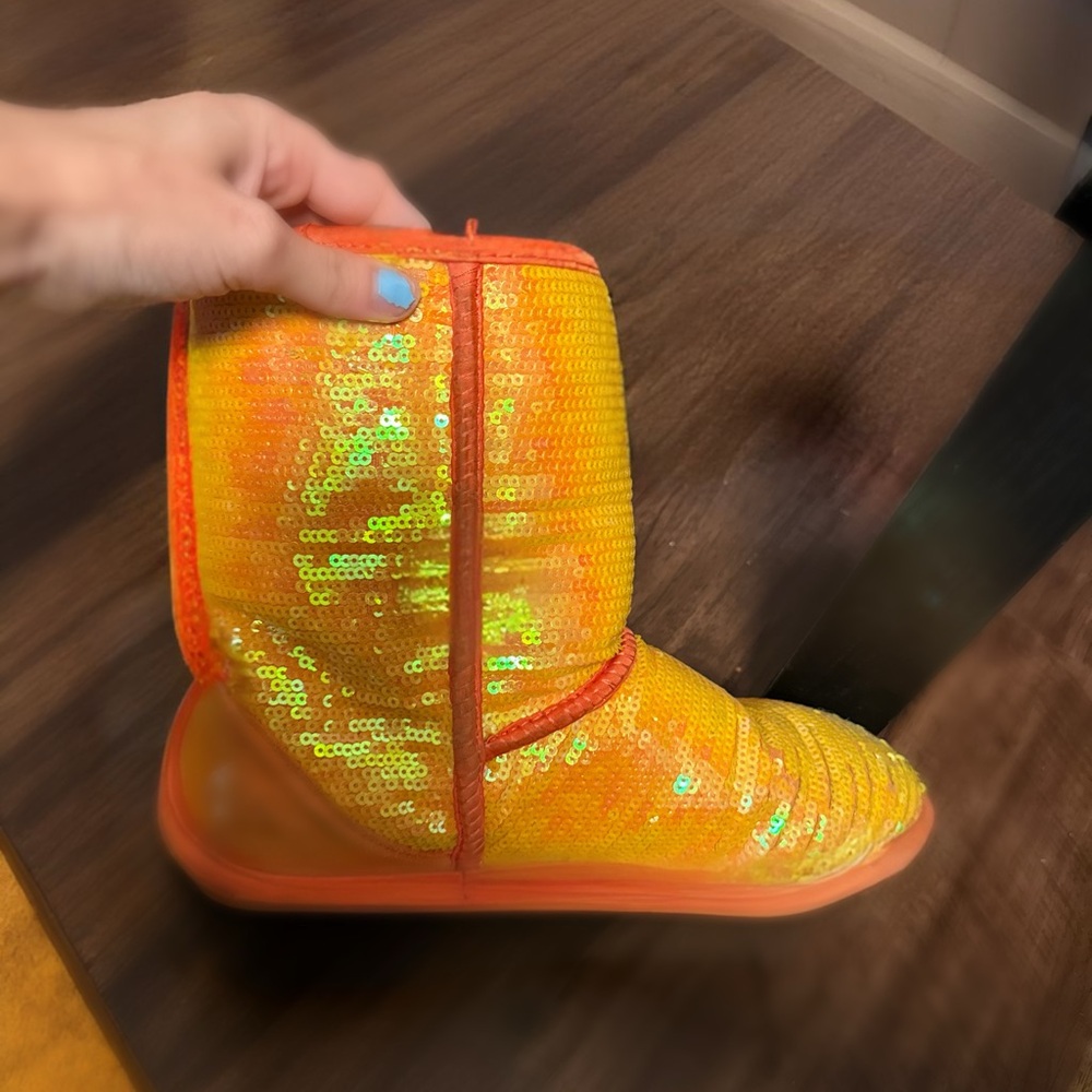 Sequin Orange/Yellow Ugg